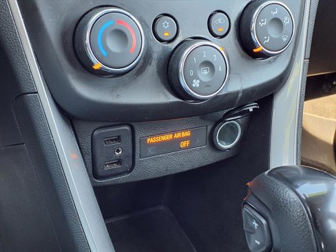 Used 2020 Chevrolet Trax LS image 12