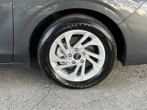 Certified 2025 Subaru Impreza 2.0i image 13