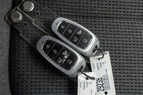 Used 2022 Hyundai Santa Fe SEL w/ Convenience Package image 15
