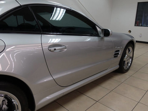 Used 2004 Mercedes-Benz SL 55 AMG image 14