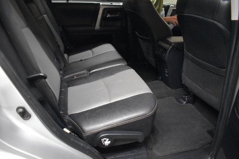 Used 2019 Toyota 4Runner SR5 image 11