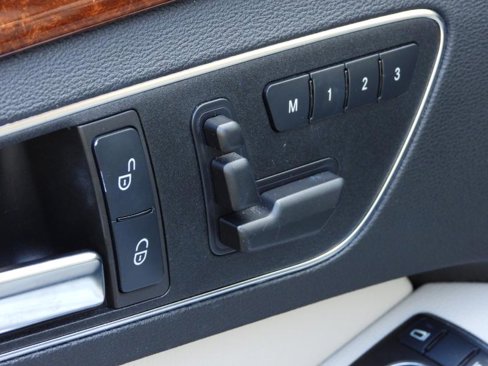Used 2013 Mercedes-Benz E 350 Sedan image 41
