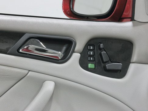 Used 2001 Mercedes-Benz CLK 430 Cabriolet image 67