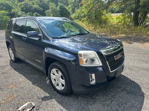 Used 2015 GMC Terrain SLE image 2