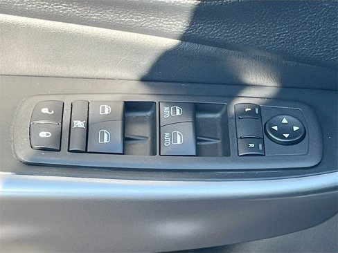 Used 2022 Jeep Cherokee Latitude Lux image 17