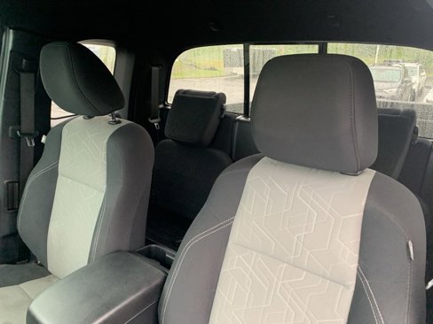 Used 2022 Toyota Tacoma TRD Sport w/ TRD Premium Sport Package image 16