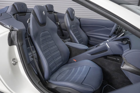 Used 2025 Ferrari Roma Spider image 30