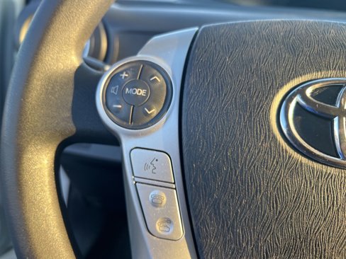 Used 2012 Toyota Prius C image 36