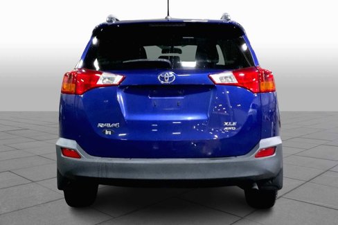 Used 2015 Toyota RAV4 XLE image 4