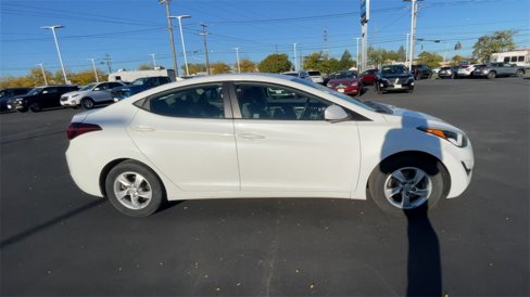 Used 2014 Hyundai Elantra SE image 9