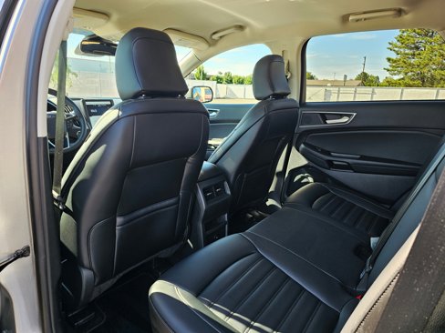 Used 2024 Ford Edge SEL image 12
