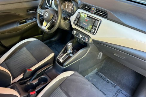 Used 2021 Nissan Versa SV image 15