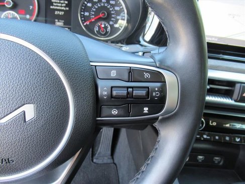 Used 2022 Kia K5 EX w/ EX Premium Package image 18