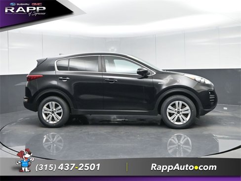Used 2019 Kia Sportage LX image 3