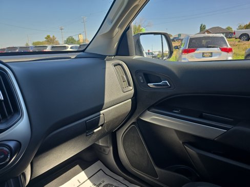 Used 2022 Chevrolet Colorado LT w/ LT Convenience Package image 27