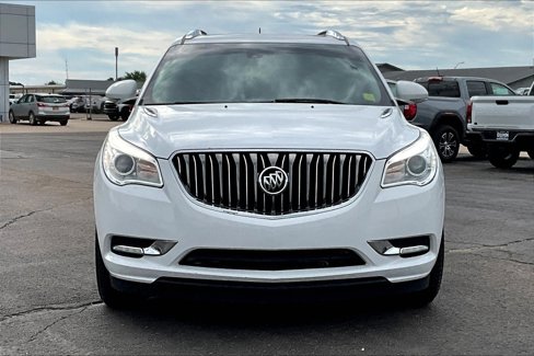 Used 2017 Buick Enclave Premium image 3
