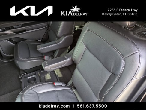 Used 2020 Ford Explorer Limited image 13