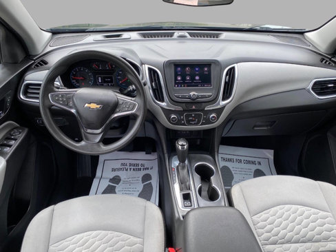 Used 2020 Chevrolet Equinox LS image 28