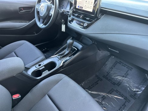 Used 2024 Toyota Corolla LE image 14