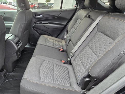 Used 2021 Chevrolet Equinox LT image 27