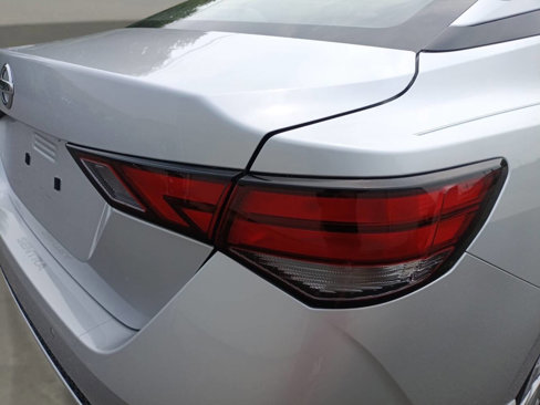 Used 2020 Nissan Sentra S image 13