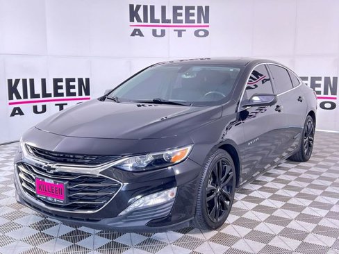 Used 2019 Chevrolet Malibu LT w/ Leather Package image 3