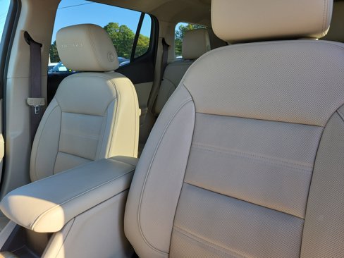 Used 2019 GMC Acadia Denali image 16