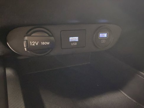 Certified 2022 Hyundai Elantra SEL image 22