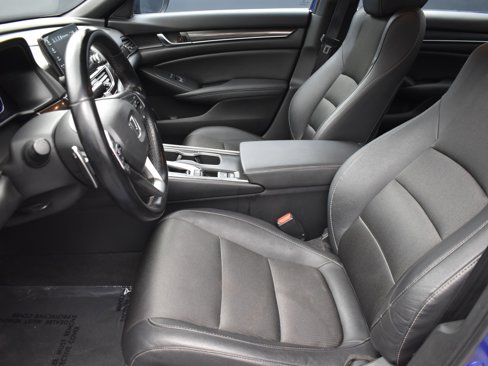 Used 2020 Honda Accord Sport image 11