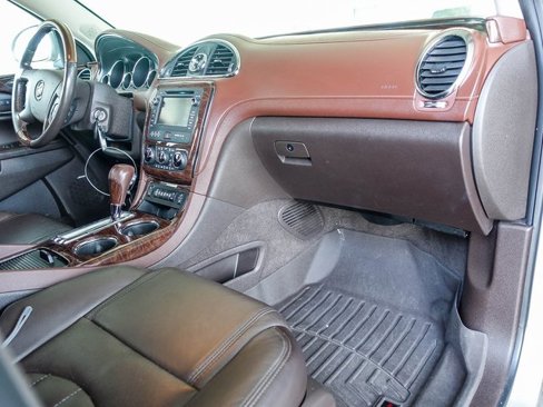 Used 2014 Buick Enclave Leather w/ Trailering Provision Package image 4