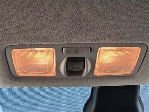 Certified 2023 Hyundai Venue SEL image 20