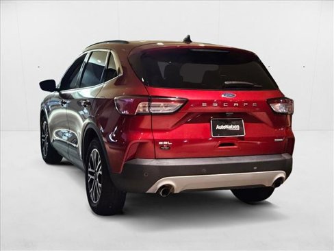 Used 2020 Ford Escape SEL image 7