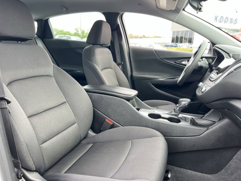Used 2024 Chevrolet Malibu LT image 25
