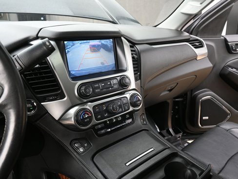 Used 2016 Chevrolet Suburban LTZ image 23