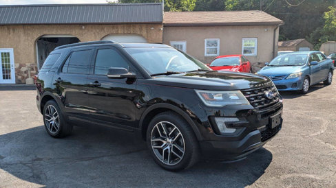 Used 2016 Ford Explorer Sport w/ Equipment Group 401A image 5