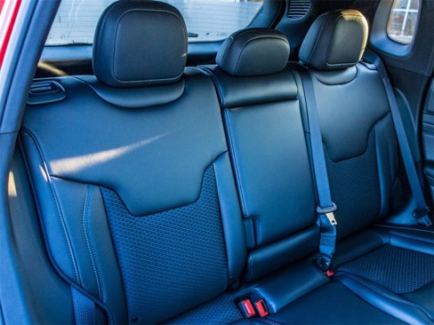 New 2025 Jeep Compass Latitude image 19