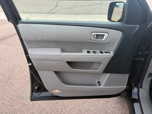 Used 2011 Honda Pilot EX image 11