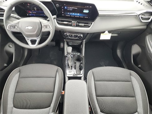 New 2025 Chevrolet TrailBlazer LT w/ Convenience Package image 18