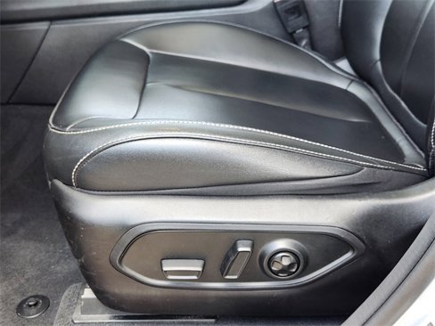 Used 2023 Jeep Grand Cherokee 4WD 4xe image 22