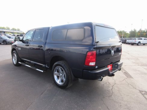 Used 2015 RAM 1500 Express image 6