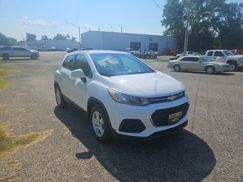 Used 2019 Chevrolet Trax LS w/ Tint and Cruise Package image 7