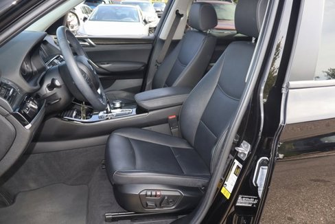 Used 2017 BMW X3 sDrive28i image 12