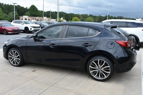 Used 2017 MAZDA MAZDA3 Touring image 8