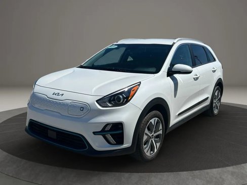 Used 2022 Kia Niro EX w/ Cold Weather Package image 7
