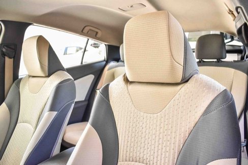 Used 2016 Toyota Prius Four image 24