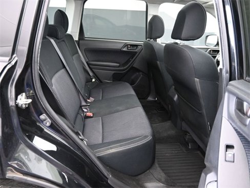 Used 2017 Subaru Forester 2.5i Premium w/ All-Weather Package image 34