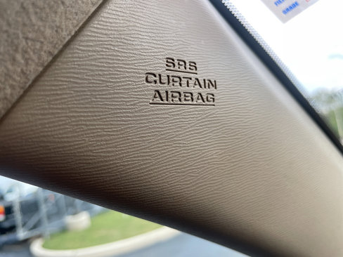 Used 2011 Toyota RAV4 4WD image 35