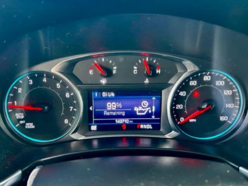 Used 2019 Chevrolet Equinox LT image 10