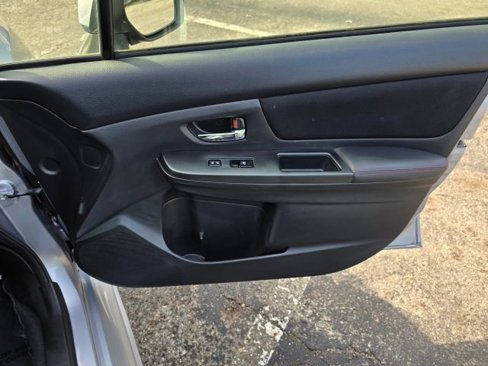 Used 2015 Subaru WRX image 12