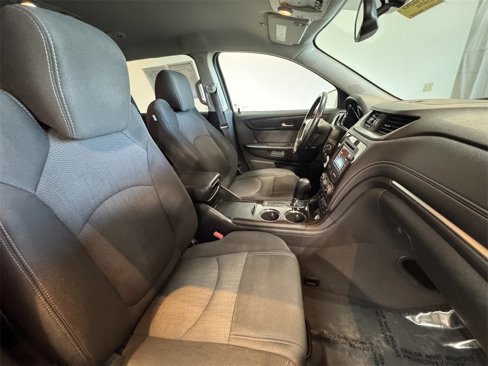 Used 2017 Chevrolet Traverse LT image 26